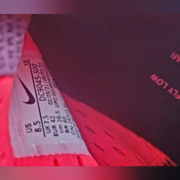 Nike ACG Mountain Fly Low Crimson Gum Black DC9045-500 Women's Size 8.5 - Picture 16 of 16